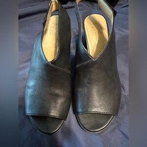Lane Bryant peep toe heels